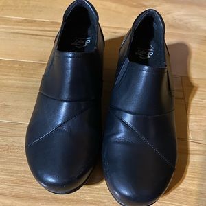 CARIN ABEO 24/7 Size 8 Excellent Condition